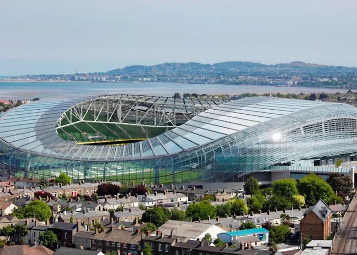 Апартаменты Stylish At Aviva